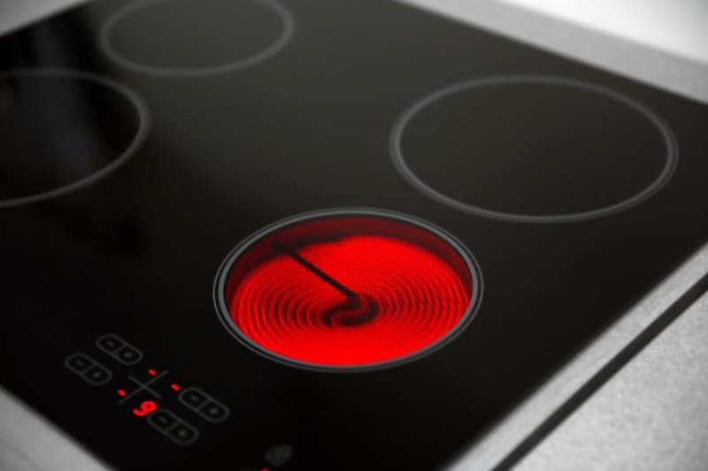 What Not to Do on a Ceramic or Glass Cooktop