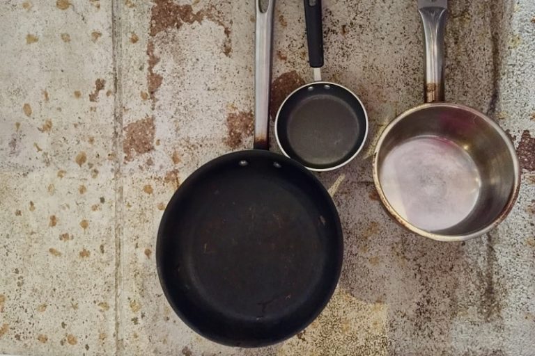 Does CastIron Cookware Work on Induction Hobs?