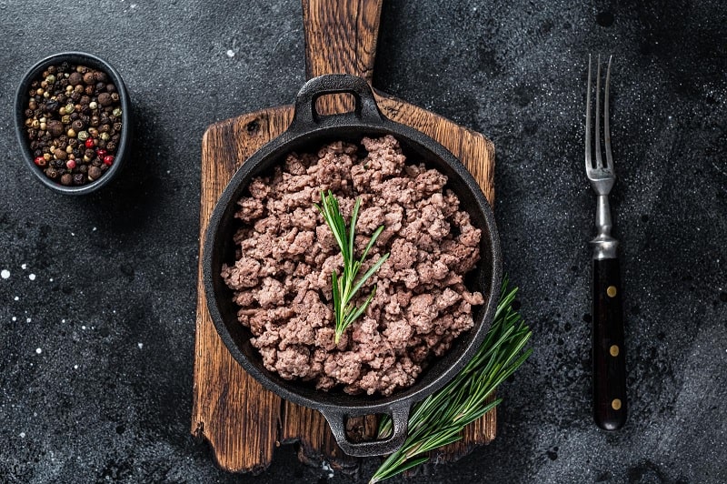 Beef mince in frying pan