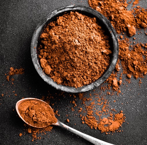 Cocoa powder in bowl