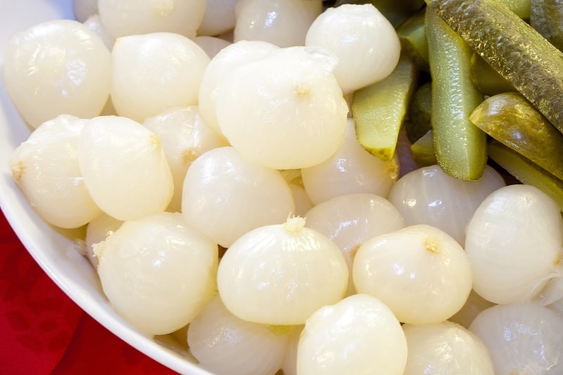 Pearl onions and pickles