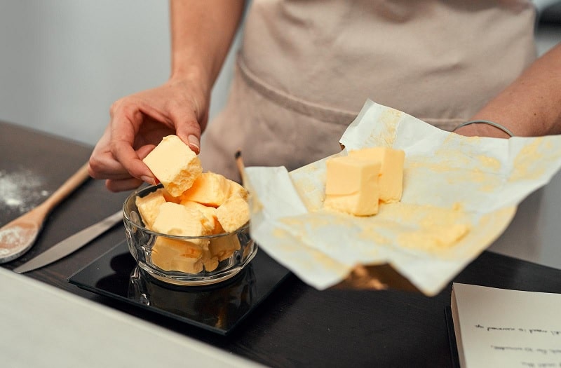 Chopping butter