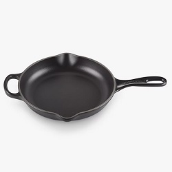 Le Creuset Cast Iron Signature Skillet