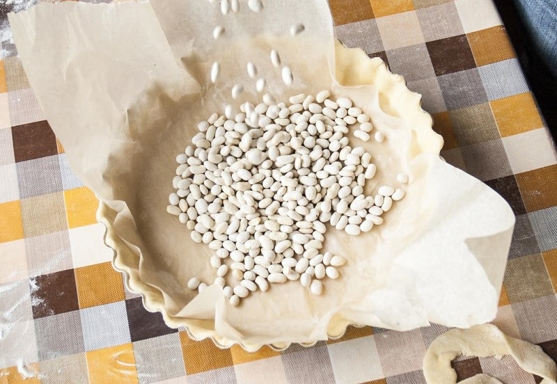 Baking beans on parchment paper