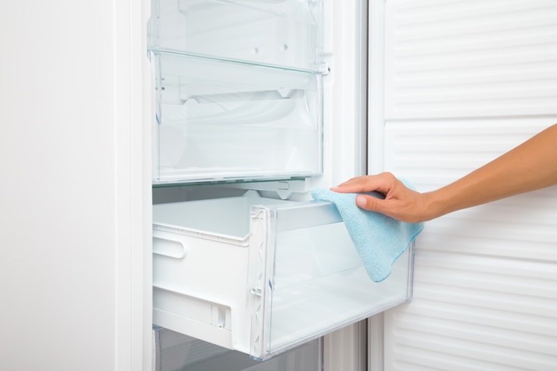Cleaning freezer